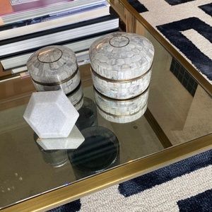 Decorative Pieces - Gray Tones